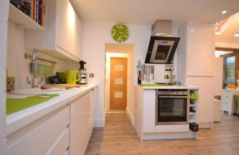 Compact, Central Apartment, Dog Friendly. Kingsbridge  Eksteriør bilde